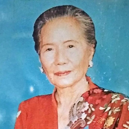 Ibu Lasmidjah Hardi